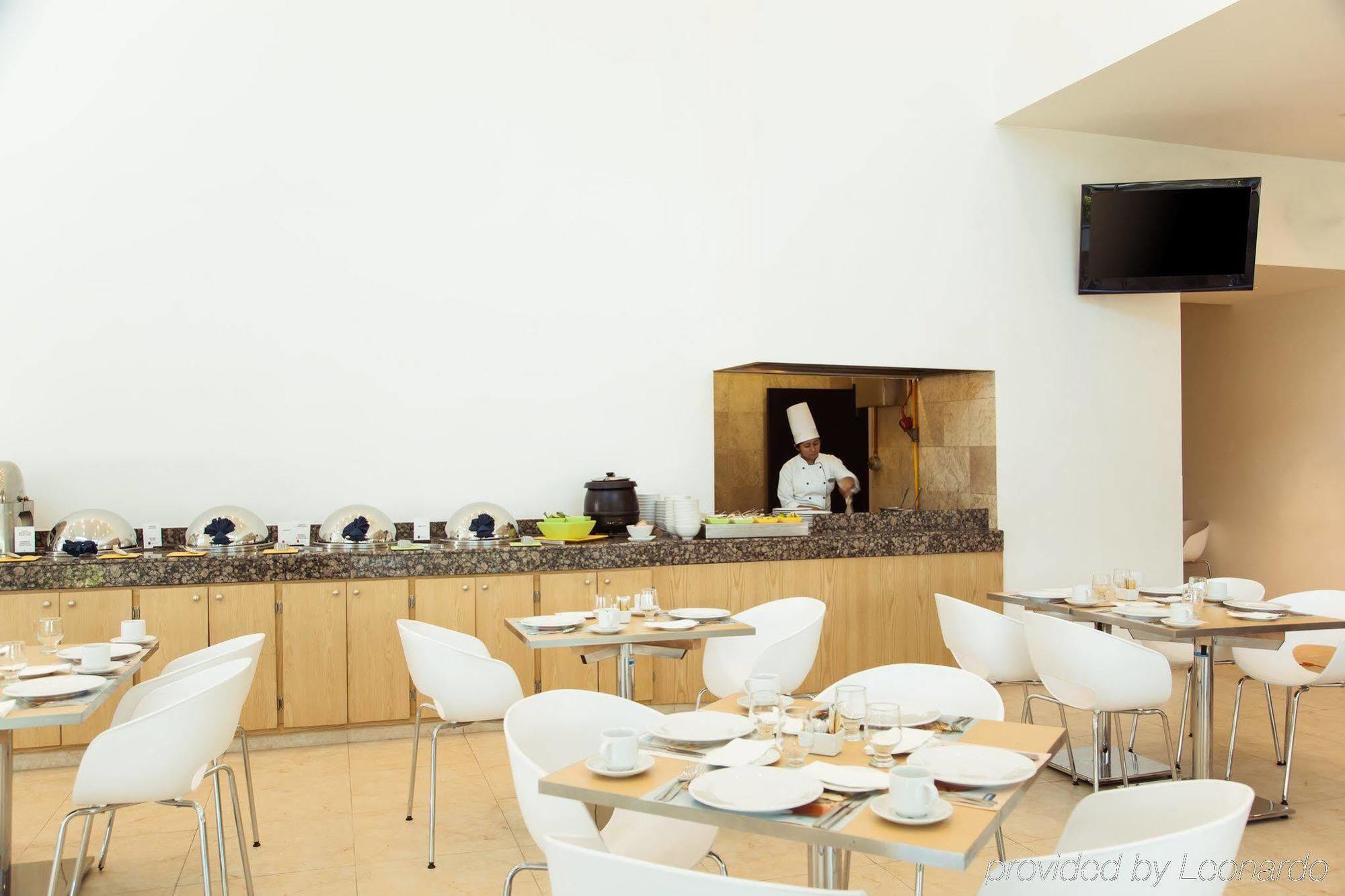 Fiesta Inn Periferico Sur Ciudad de México Restaurace fotografie